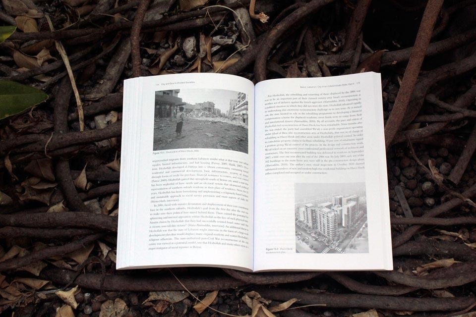 Scott A. Bollens, <em>City and soul in divided society</em>, Routledge, 2012. Spread detail