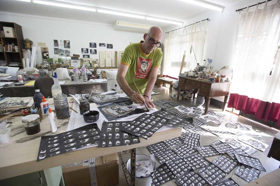 Antonio Marras in his study on the first floor, with big windows and few doors. Photo Daniela Zedda Antonio Marras in his study on the first floor, with big windows and few doors. Photo Daniela Zedda
