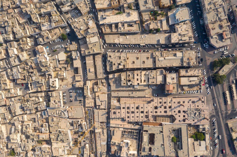 L’edificio di Valerio Olgiati in Bahrain fa parte del progetto Pearling Path. Foto Iwan Baan L’edificio di Valerio Olgiati in Bahrain fa parte del progetto Pearling Path. Foto Iwan Baan
