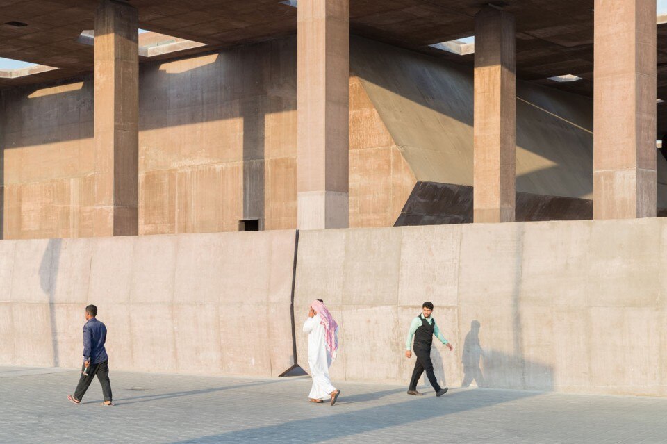 Valerio Olgiati, Pearling Site Visitor Centre, Muharraq, Bahrain, 2019. Foto Iwan Baan Valerio Olgiati, Pearling Site Visitor Centre, Muharraq, Bahrain, 2019. Foto Iwan Baan