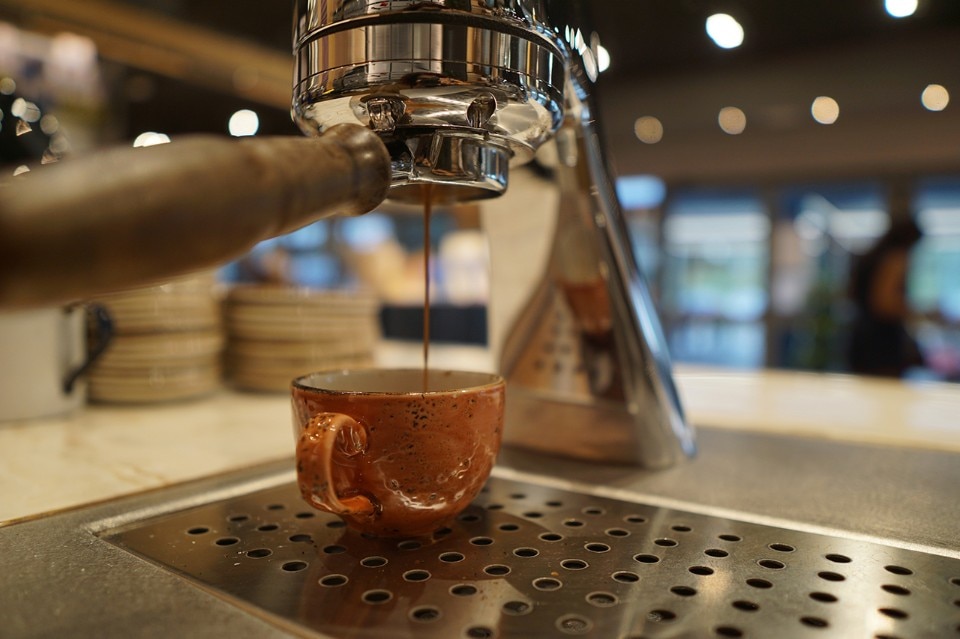 La macchina da caffè che rinnova il rito dell'espresso - Domus