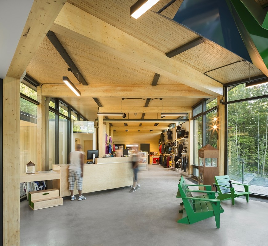 Fig.12 Anne Carrier architecture, Centre de services Le Bonnallie, Orford, Canada, 2016