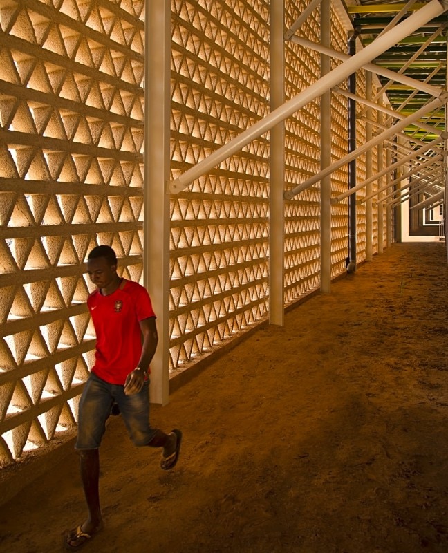 IDOM, New lecture room block at the Alioune Diop University, Bambey, Senegal, 2018