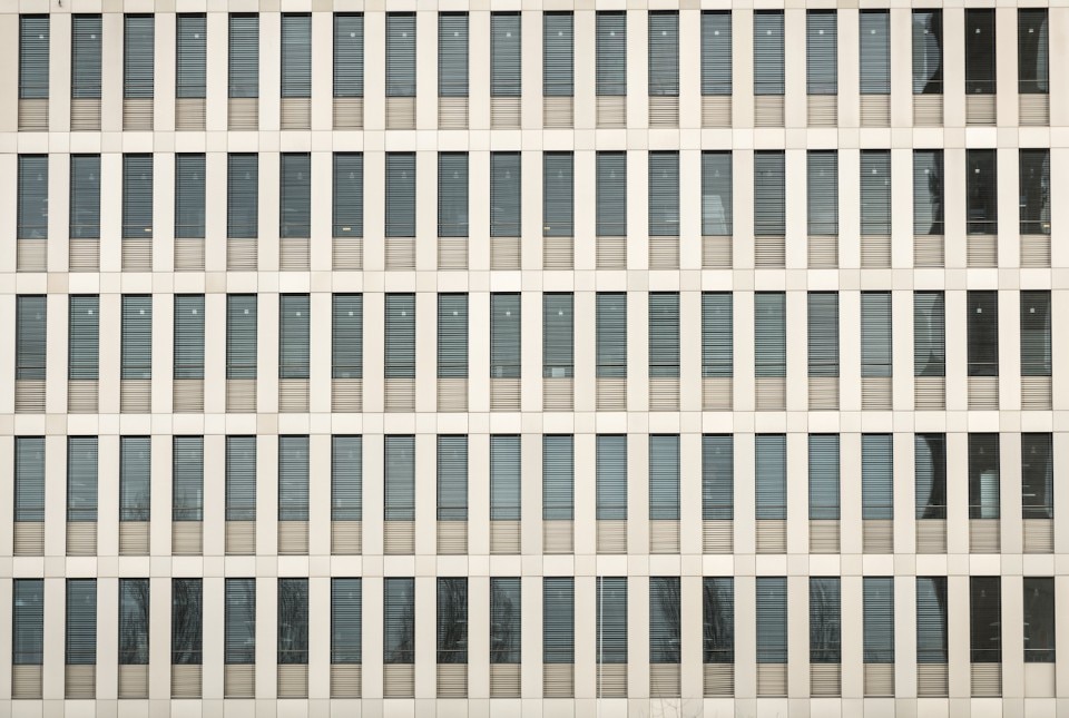 Detail of the front of the new German Federal Intelligence Service headquarters in Berlin designed by Jan Kleihues, photo Paolo Steffi 