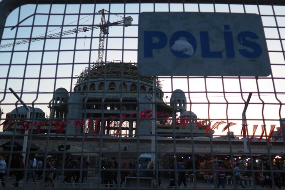 Il controllo su Piazza Taksim, Istanbul