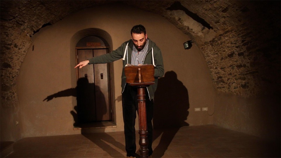 Walter Rizzuto’s performance at the venue of Ex Convento. Photo Francesca Naccarato