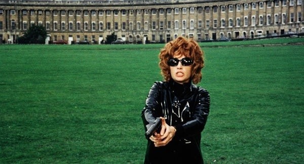 Monica Vitti è anche volto dell'evoluzione del design applicato moda, specialmente in film come La Ragazza Con La Pistola (1968). Foto: frame da film.