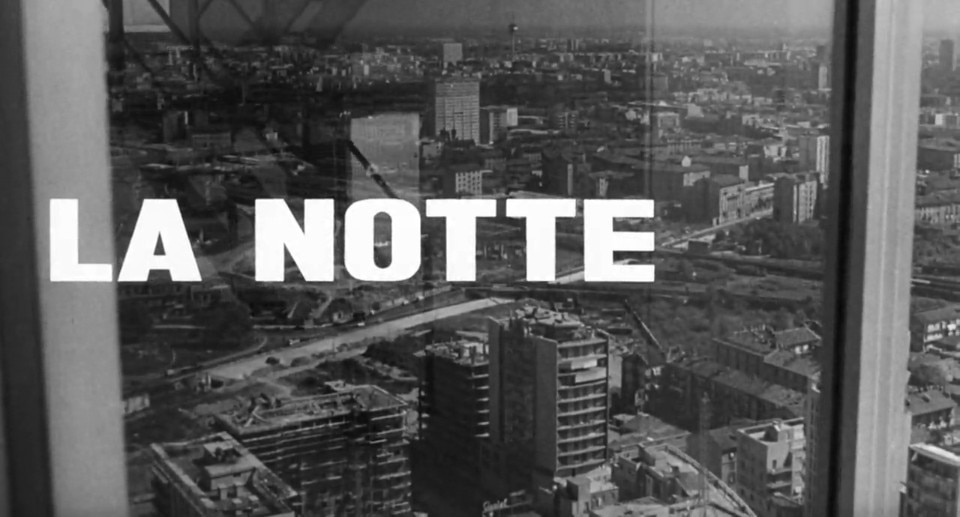 Ne La Notte (1961) la rappresentazione dell'alienazione del Boom passa attraverso le inquadrature di Antonioni sull'architettura milanese. Foto: frame da film.