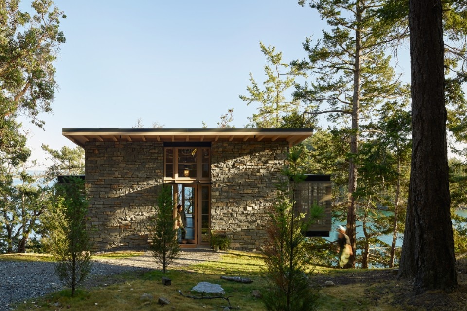 Casa degli ospiti, Hillside Retreat, Hoedemaker Pfeiffer, San Juan Islands Washington, 2017