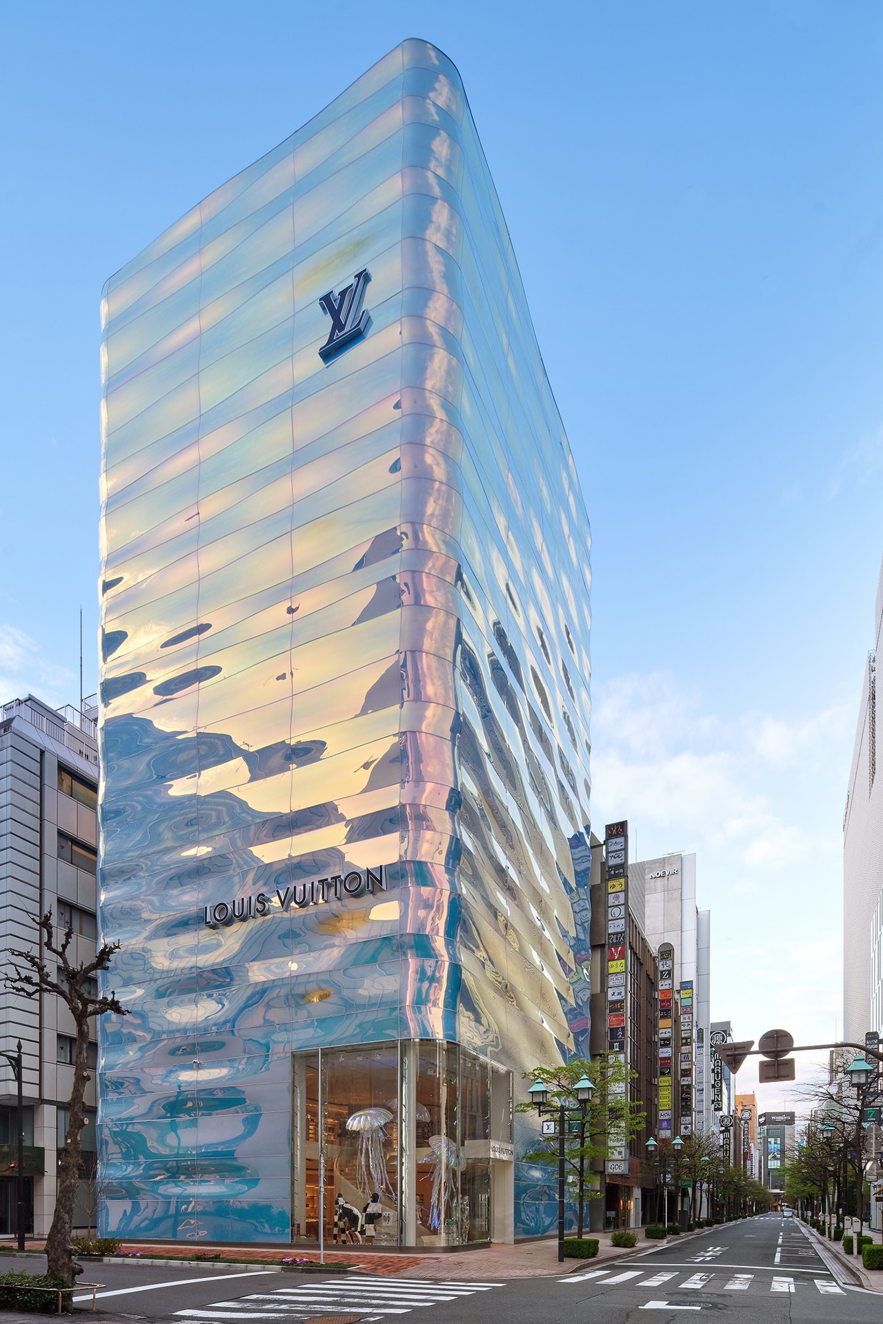 New Louis Vuitton Ginza Namiki flagship store in Tokyo inspired by water   Domus