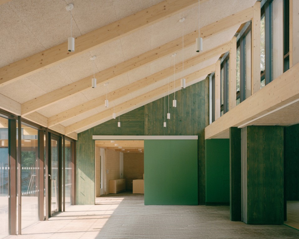 Sands End Arts & Community Centre, Fulham, Mae Architect, Londra, 2021. Foto Rory Gardiner