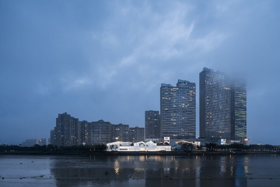 Wutopia Lab, Books in Clouds — Duoyun Bookstore in Huangyan, Taizhou, Zhejiang, Cina 2021. Foto: CreatAR Images