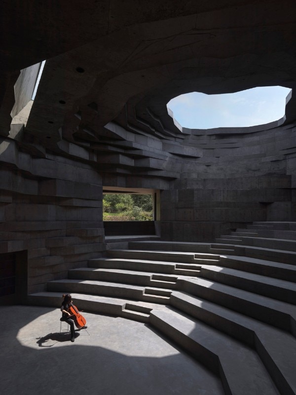 Chapel of Sound, OPEN Architecture, Pechino, Cina, 2021. Foto Jonathan Leijonhufvu