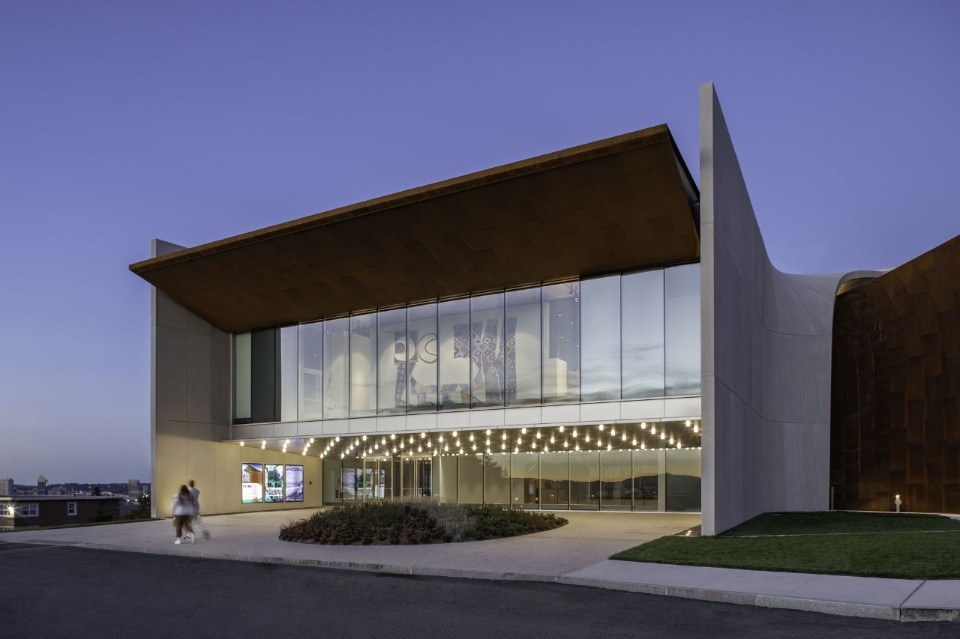  Diller Scofidio + Renfro, Prior Performing Arts Center, College of The Holy Cross, Worcester, USA2022. Foto Brett Beyer