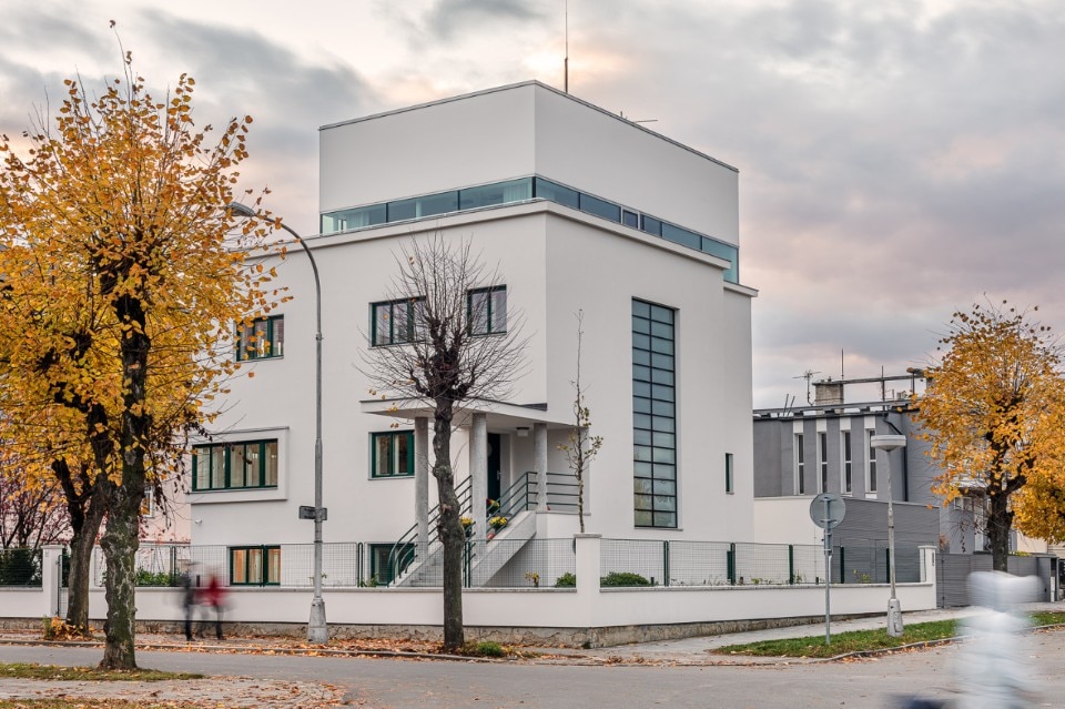 Jan Pospíšil, studioPAB, villa Wellnerova, Olomouc. Foto Roman Mlenjnek