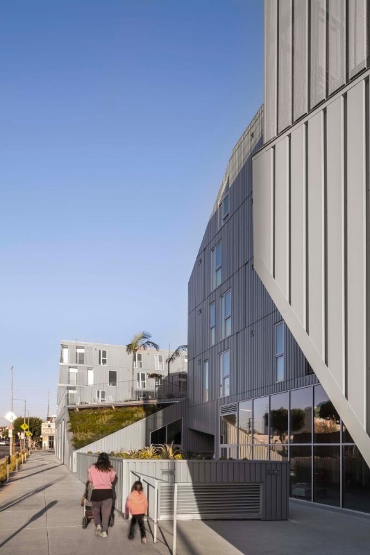Lorcan O’Herlihy Architects (LOHA), Granville 1500, Los Angeles, California, USA. Foto Paul Vu
