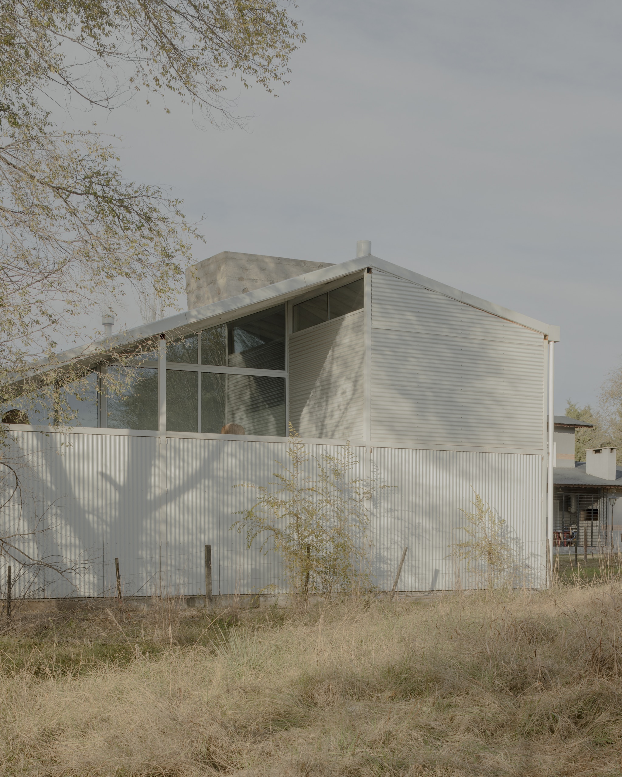 Bread shop by Claudio Silvestrin in Milan - Domus