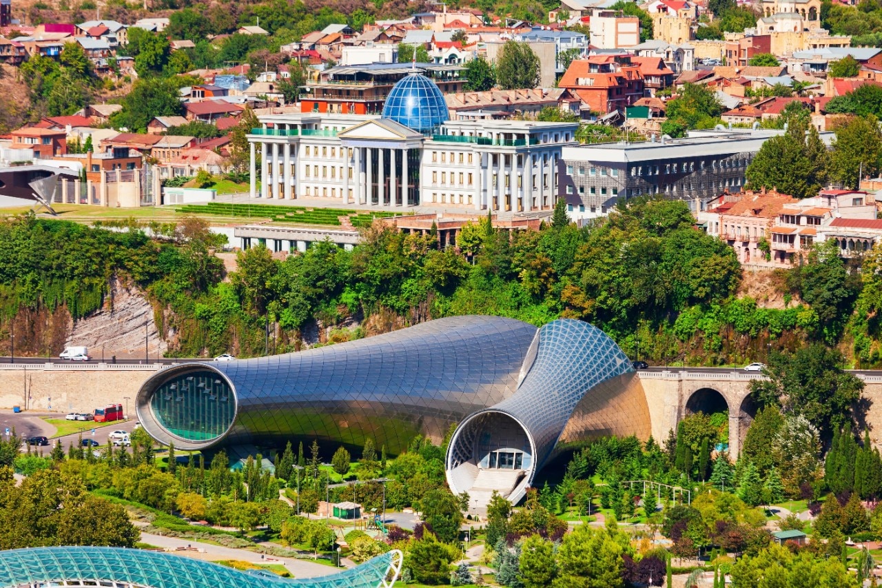Fuksas’s auditorium in Tbilisi, a monument to Georgia’s missed opportunity