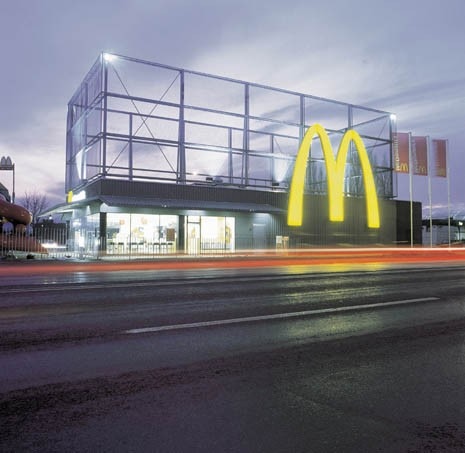 Mc Donald’s drive-in restaurant, Maibor (Slovenia), 1998-00