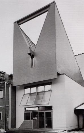 Il fronte nord (foto Heinz Grosskopf/Domus)