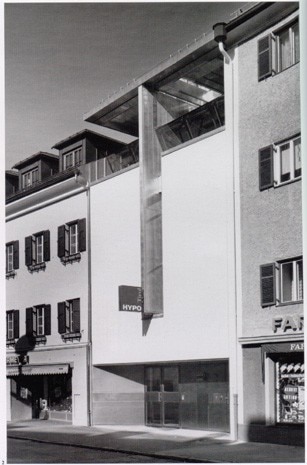 Il fronte sud (foto Heinz Grosskopf/Domus)