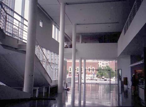 Center for the Arts, Yerba Buena Center a San Franciso, California. Foto Howard Davis