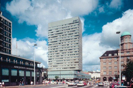 SAS Royal Hotel, Copenhagen, progetto di Arne Jacobsen, 1955-60. Foto Jens Lindhe
