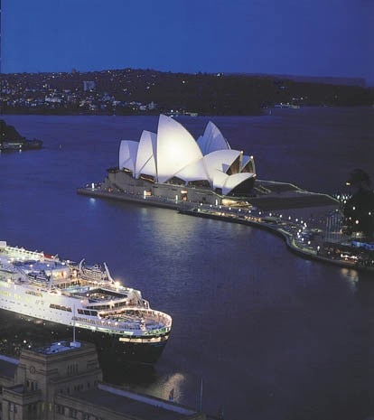 La Sydney Opera House (1957-73) è la più famosa opera di Utzon
