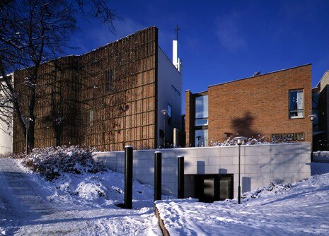 Kauniainen Church 
Kristian Gullichsen, 1979–83, Columbarium 1995–98. Foto Jari Jetsonen
