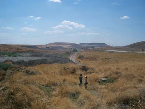 Ambientato alla periferia di Madrid il progetto per il parco del Gavia è circondato da nuove aree di sviluppo urbano