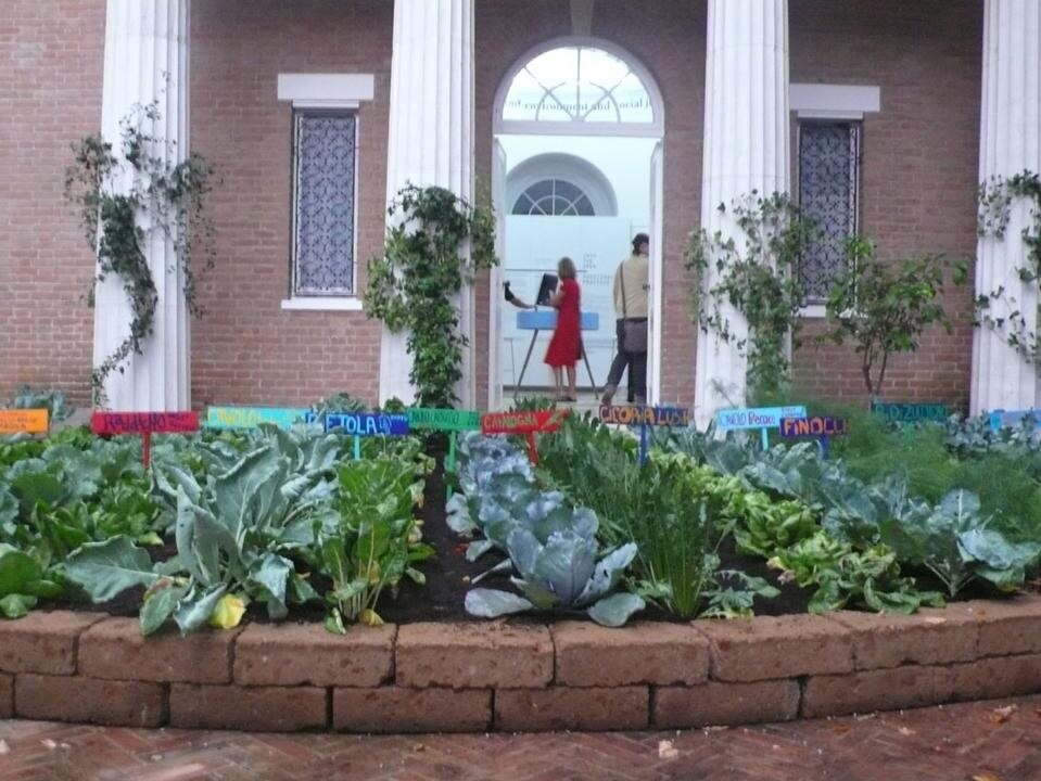 L'esterno del padiglione statunitense alla Biennale di Venezia