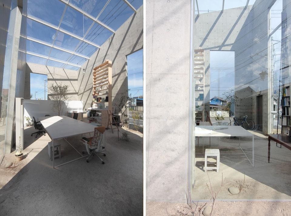 Nel progetto di Takashi Fujino il cemento è stato usato con funzioni precise: respinge la luce, offre protezione, sostiene, incornicia il panorama, racconta sulla sua superficie lo scorrere del tempo. 