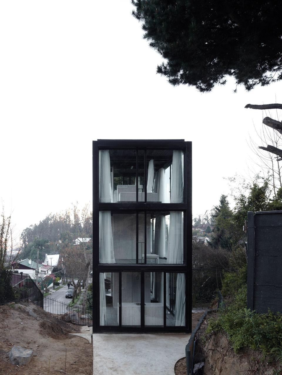 Casa Arco realizzata da Pezo von Ellrichshausen a Concepción, Cile