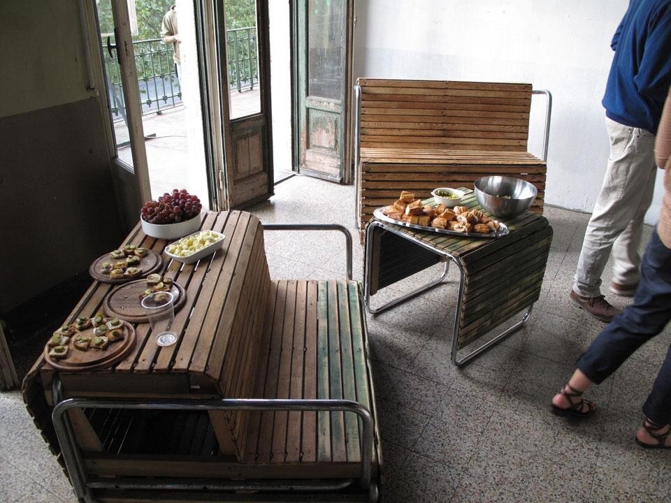 "Costruiamo insieme il caffé letterario", nuovo workshop di MACAO ed EXYZT organizzato nell'ex borsa dei macelli milanesi, ottobre 2012