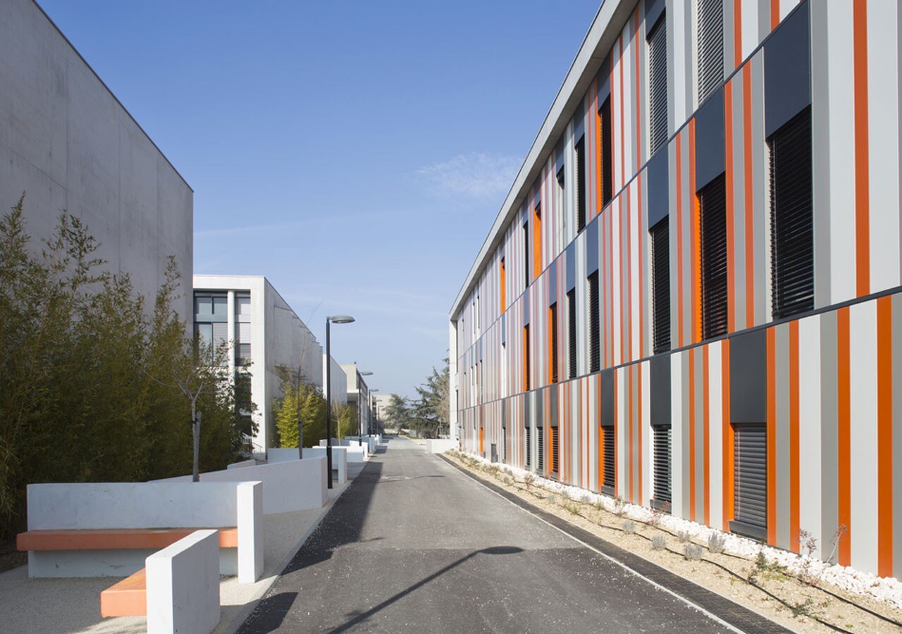 NB Architects: High School A. Einstein