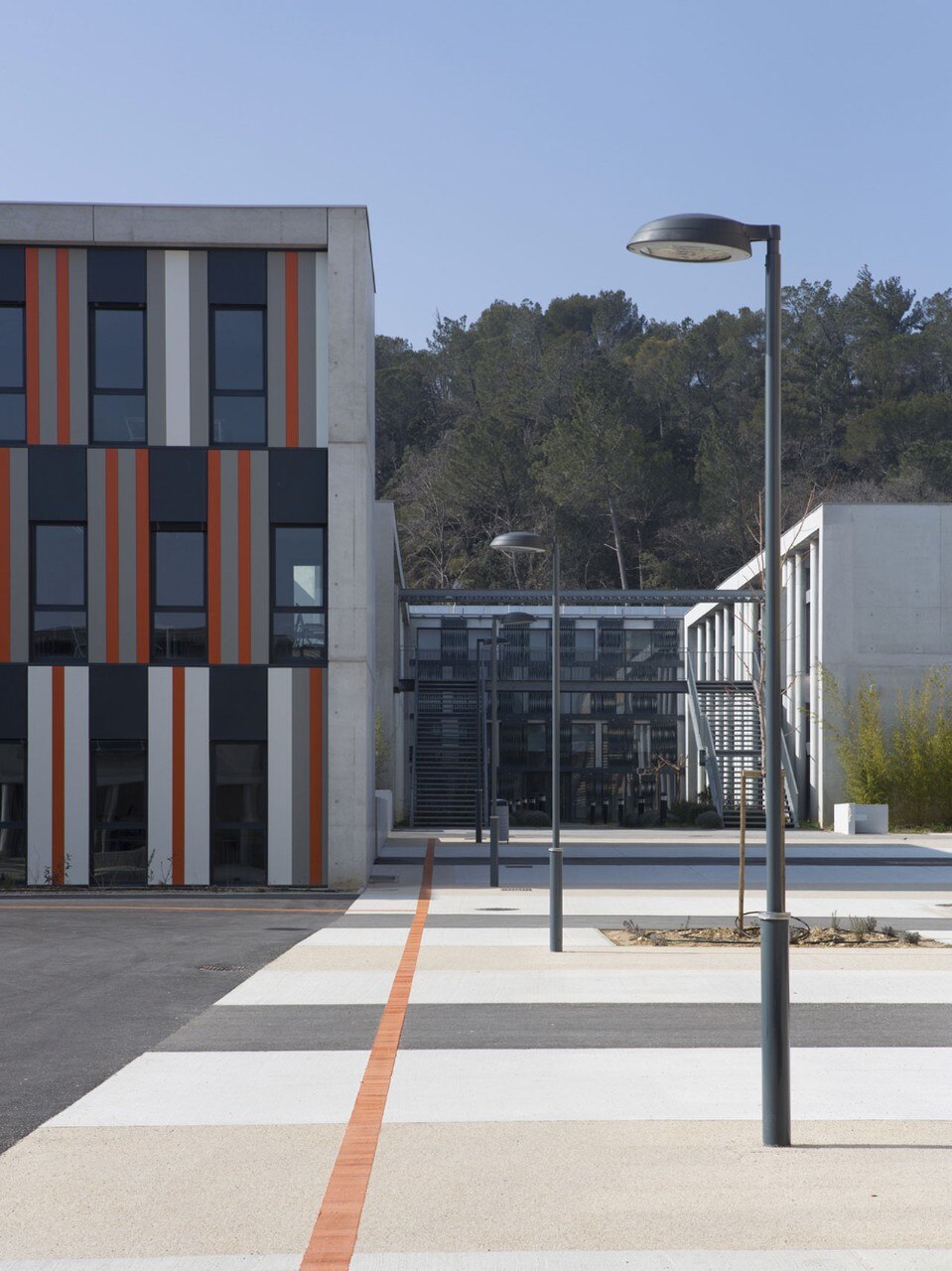 NB Architects: High School A. Einstein