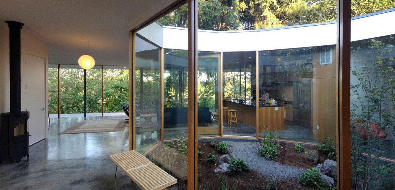 NOA, The Courtyard House