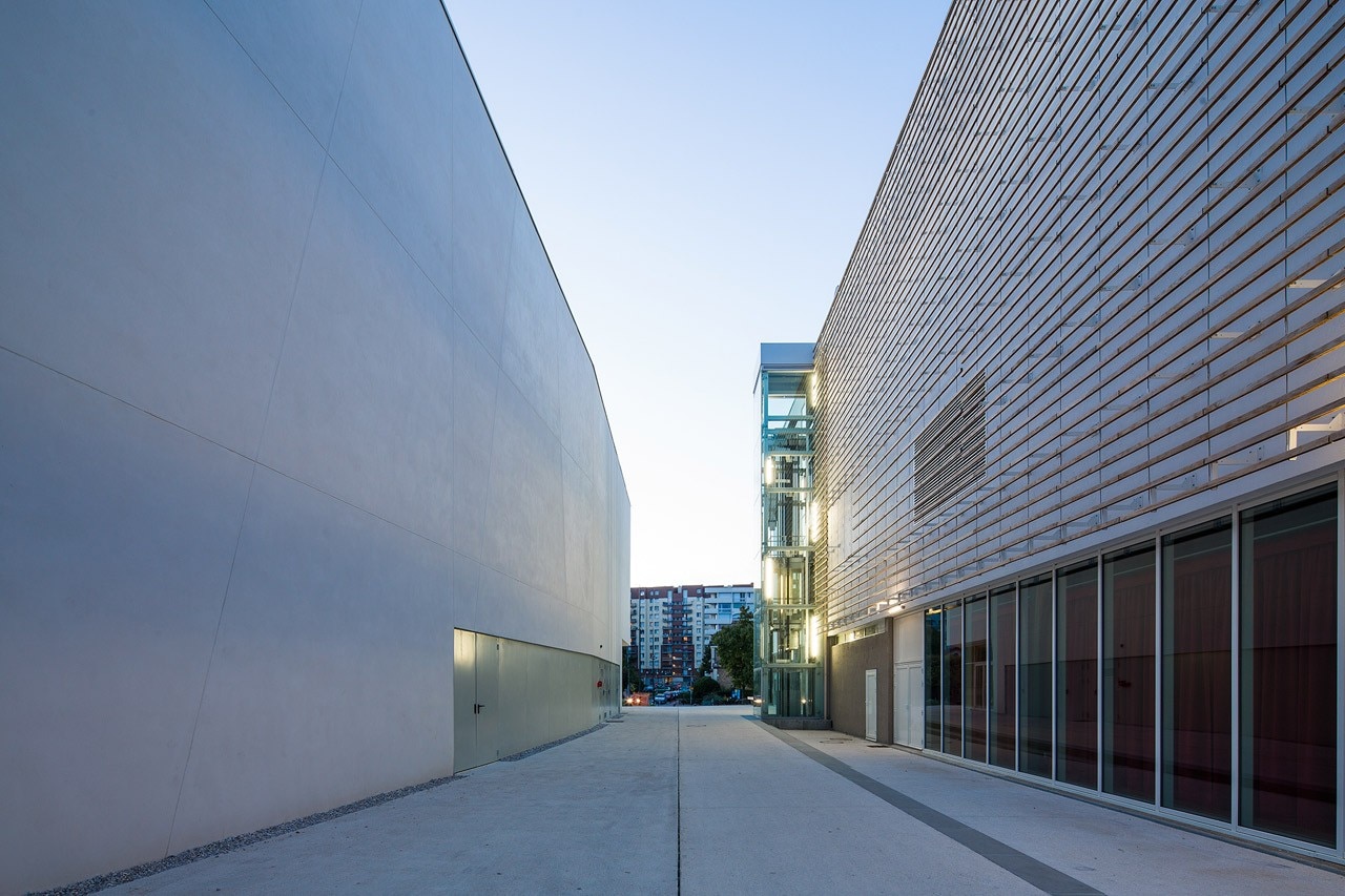 Atelier-Novembre-Chelles-Multimedia-Library