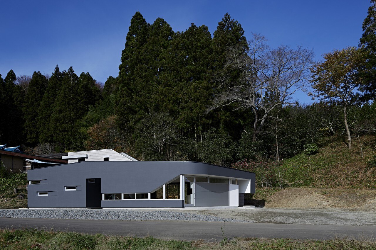 hannat architects, e House