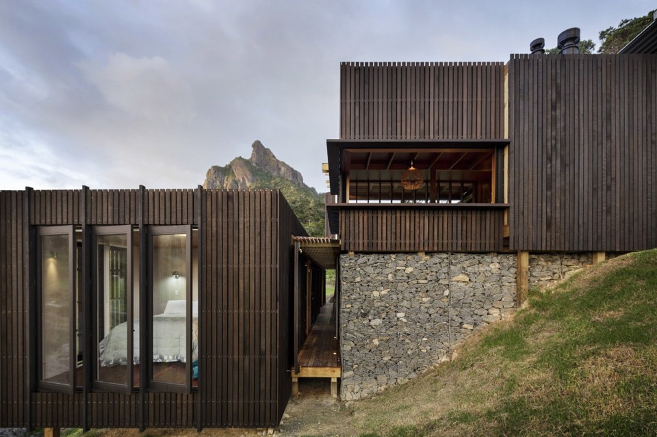 Herbst Architects, Castle Rock Beach House, Castle Rock, Whangarei Heads, New Zealand