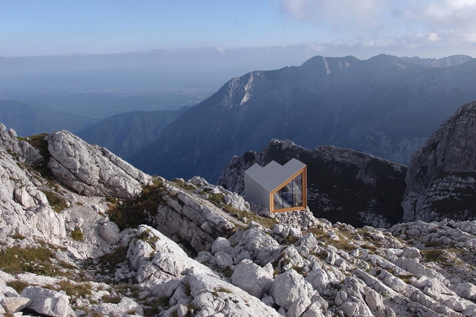 OFIS architects and AKT II, Alpine Shelter on Skuta Mountain, Slovenia. Photo © Andrej Gregoric