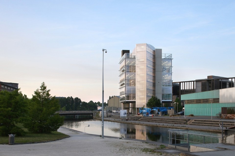 Bruther, New Generation Research Center, Peninsula Caen, France. Photo Filip Dujardin