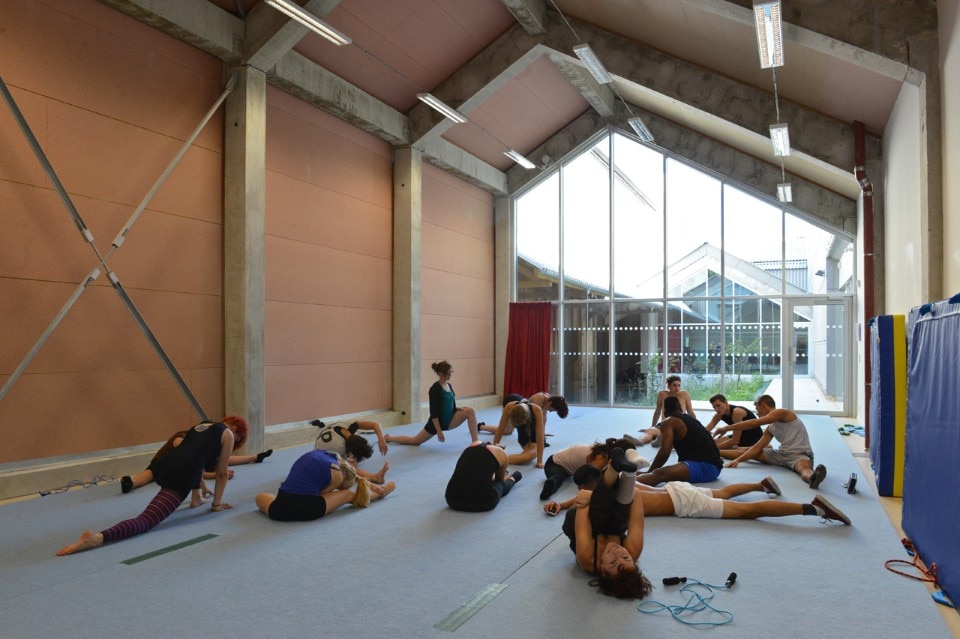 § Caractère Spécial and NP2F architectes, Centre national des arts du cirque