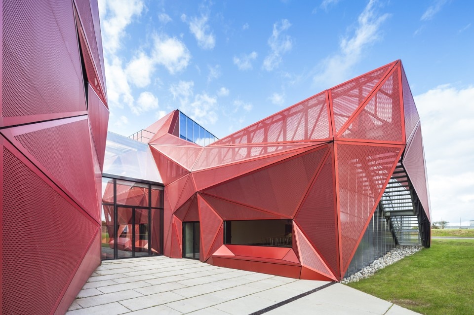Peripheriques Architectes / Marin + Trottin Architects, Espace Culturel de La Hague, Beaumont-Hague, France