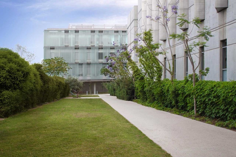  Chyutin Architects, National Institute for Biotechnology in the Negev, Ben-Gurion University, Be’er Sheva, Israel