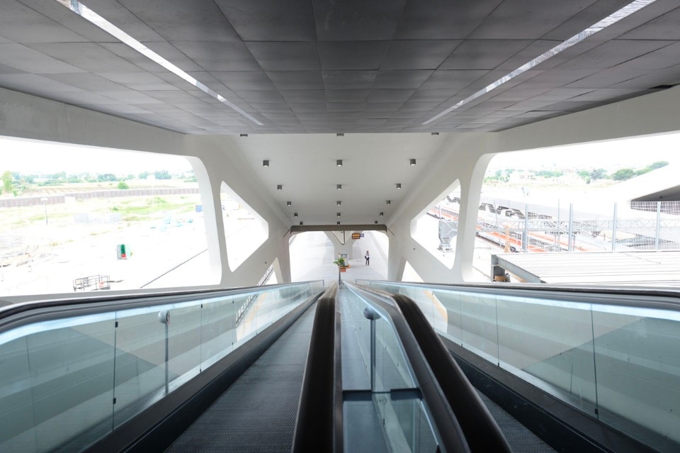 Zaha Hadid Architects, Stazione Napoli Afragola, Napoli, 2017