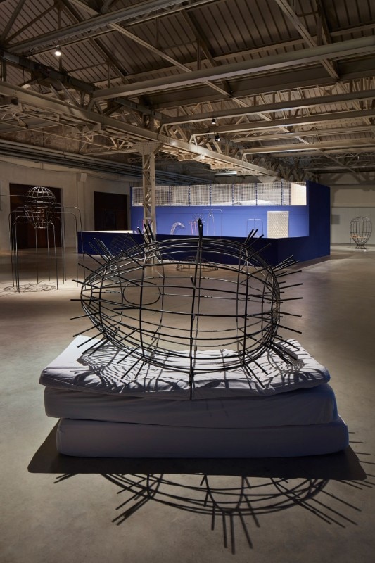 Eva Kot’átková, “The Dream Machine is Asleep”, view of the exhibition, Pirelli HangarBicocca, Milano, 2018. Courtesy of the artist and Pirelli HangarBicocca, Milan. Photo Agostino Osio