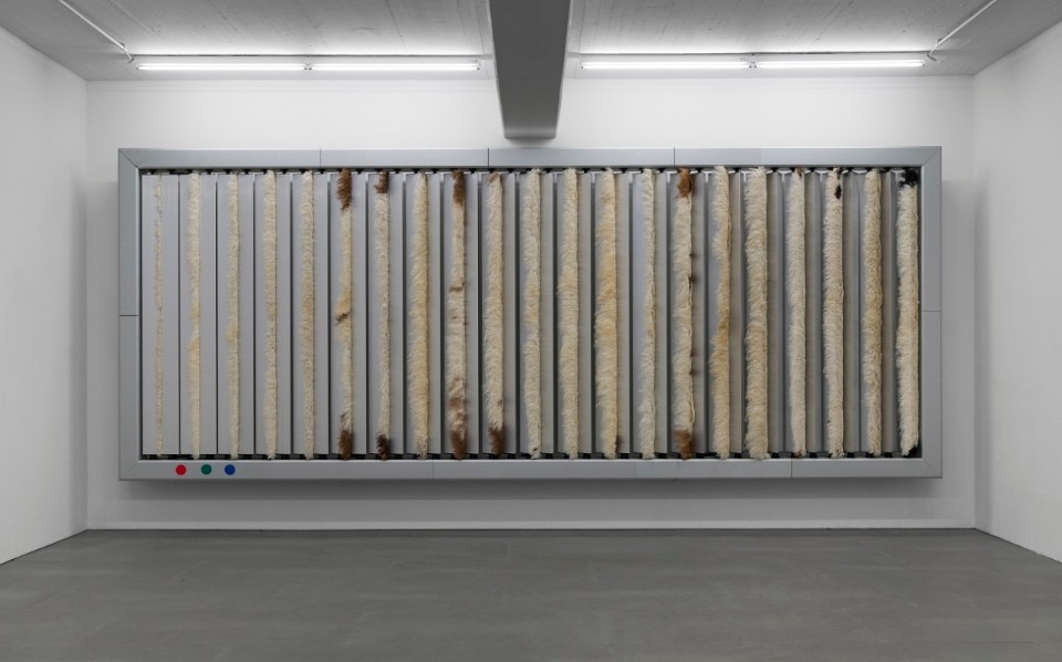 Nida Sinnokrot, Ya Ghanamati (Billboard no. 02), 2014, Installazione a Berlino Nida Sinnokrot, Ya Ghanamati (Billboard no. 02), 2014, Installazione a Berlino