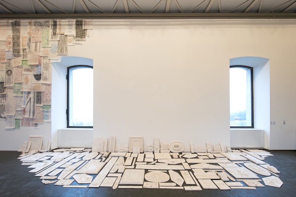 Michael Rakowitz veduta dell'installazione al Castello di Rivoli Museo d'Arte Contemporanea in occasione della mostra Michael Rakowitz: Legatura imperfetta (8 ottobre 2019 – 19 gennaio 2020) Foto Antonio Maniscalco Courtesy Castello di Rivoli Museo d'Arte Contemporanea, Rivoli-Torino