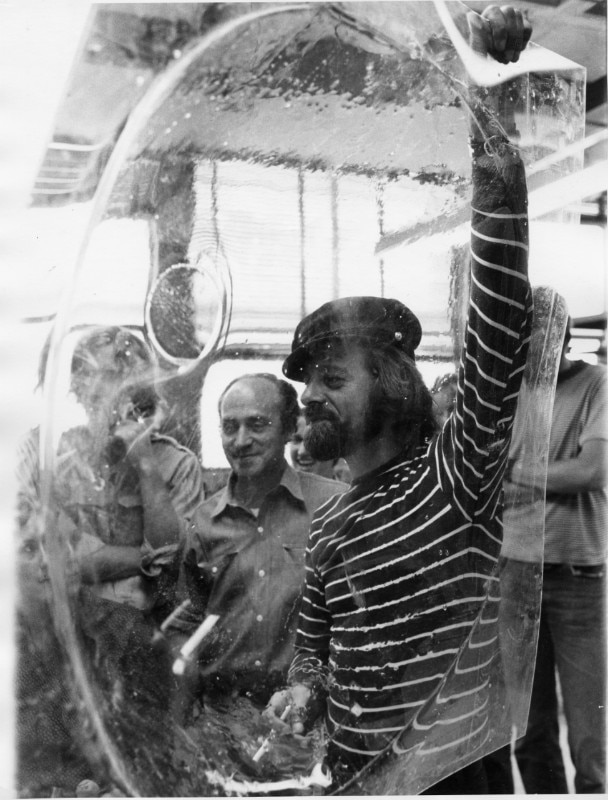 Pomodoro e Harold Paris a Berkeley, durante la Summer Session 1970. Foto su gentile concessione della Fondazione Arnaldo Pomodoro.